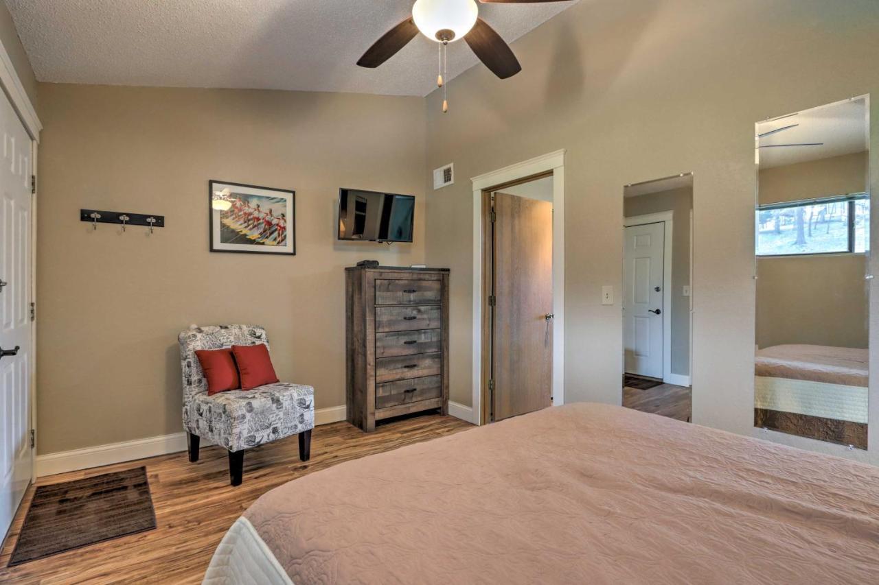 Osage Beach Condo With Lake Of The Ozarks Views Exterior foto