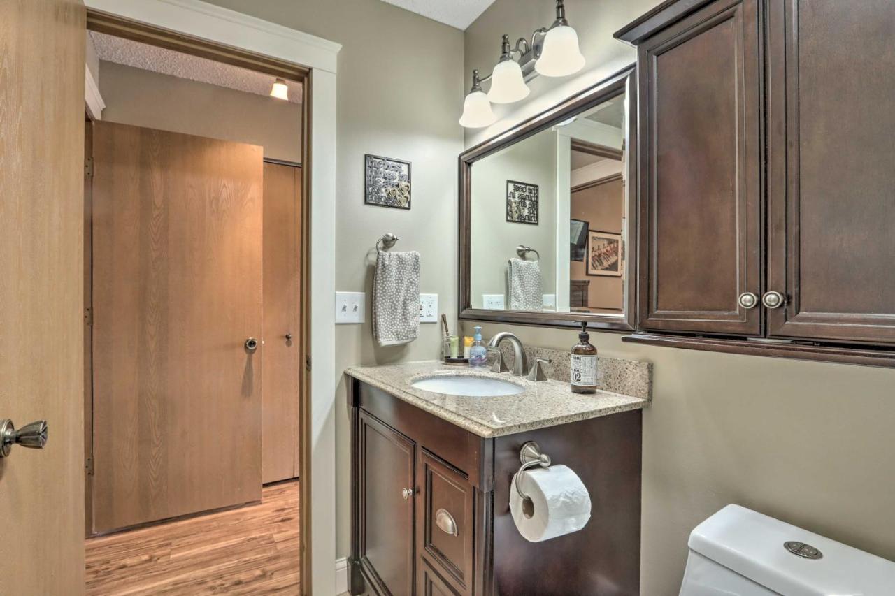 Osage Beach Condo With Lake Of The Ozarks Views Exterior foto